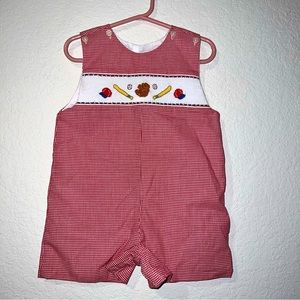 Classics by Anavini smocked sports romper
